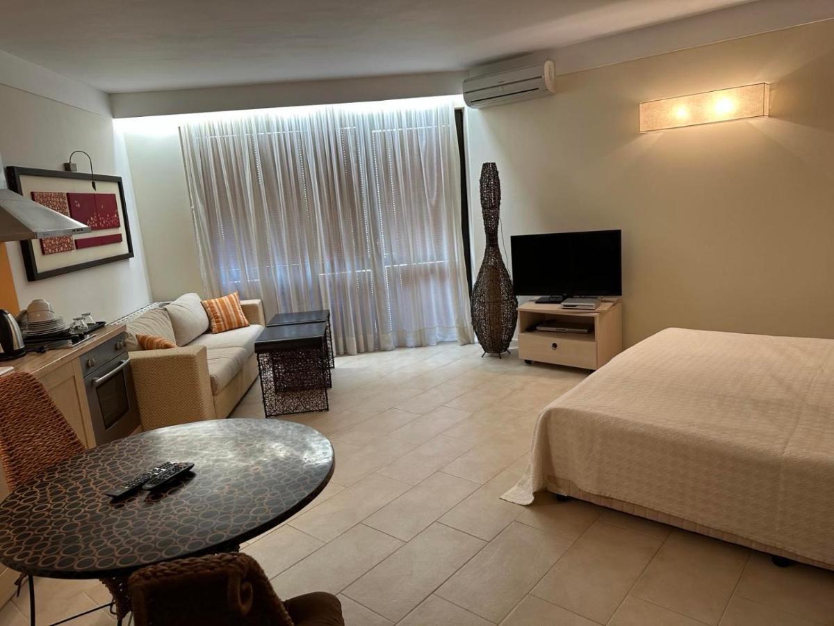 Oazis Vip Club Apart otel Sunny Beach Dış mekan fotoğraf