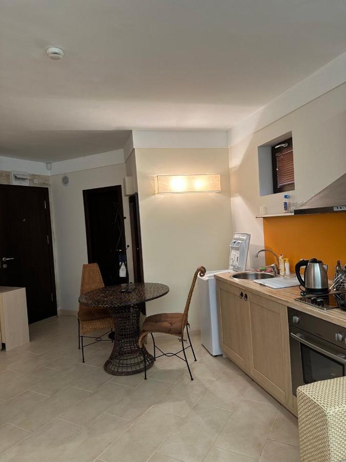 Oazis Vip Club Apart otel Sunny Beach Dış mekan fotoğraf