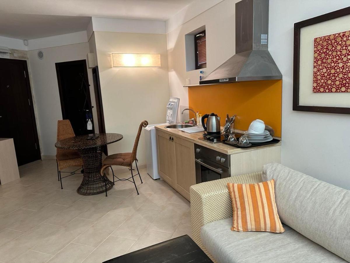 Oazis Vip Club Apart otel Sunny Beach Dış mekan fotoğraf