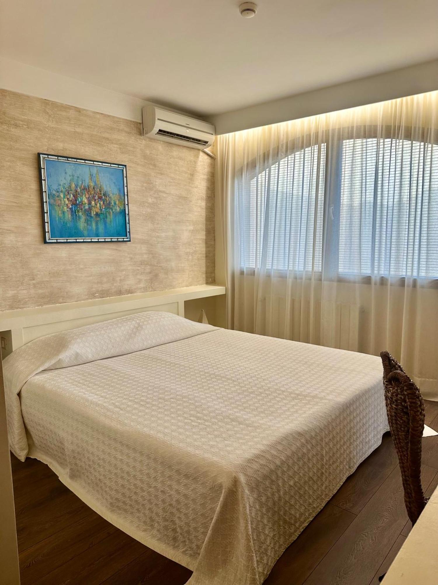 Oazis Vip Club Apart otel Sunny Beach Dış mekan fotoğraf